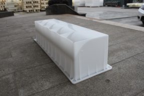 影響到沿石模具的使用壽命有哪些因素？